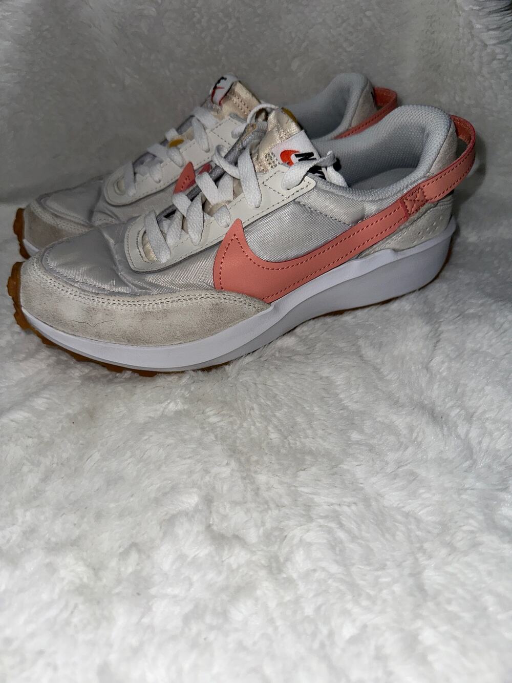 Nike waffle debit pink   size 7.5  sneakers athletic shoes